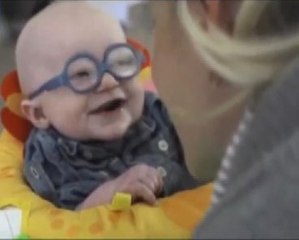 Annesini İlk Kez Gören Bebeğin Mutluluğu Böyle Görüntülendi