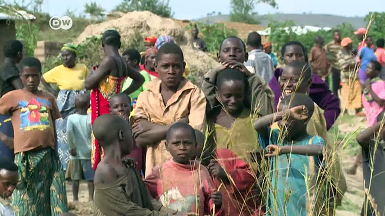 Refugees find help and hope in Uganda | DW News