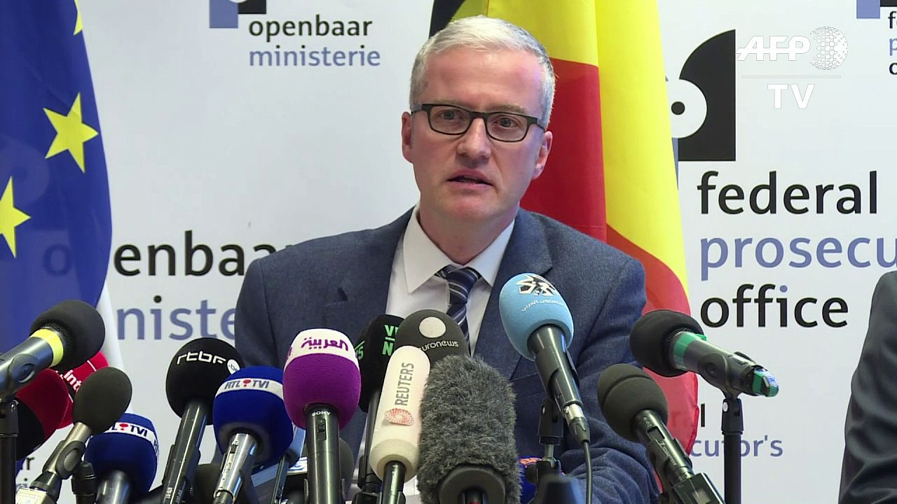 Attentats de Bruxelles : nouvel avis de recherche lancé pour le troisième homme de l'aéroport