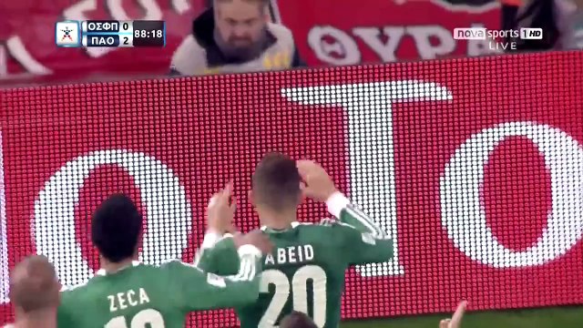 Joli coup franc de Mehdi Abeid contre Olympiakos