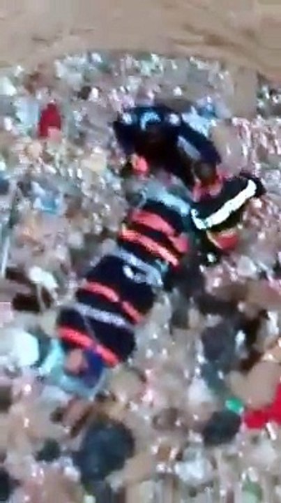 رجل جزائري يقع في بئر في ولاية الكاف و الحماية المدنية تنقذه و الحمد لله كتب له عمر جديد