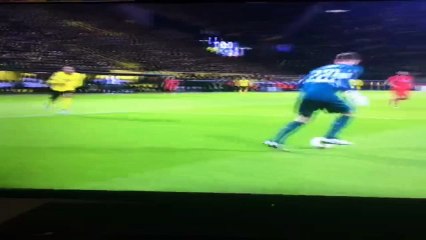 Kaleciden harika çalım!