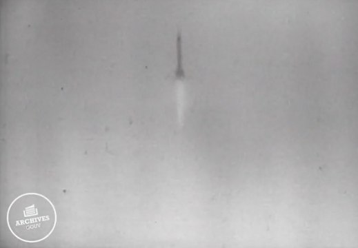 Inauguration du centre spatial guyanais de Kourou avec le lancement de la fusée-sonde Véronique