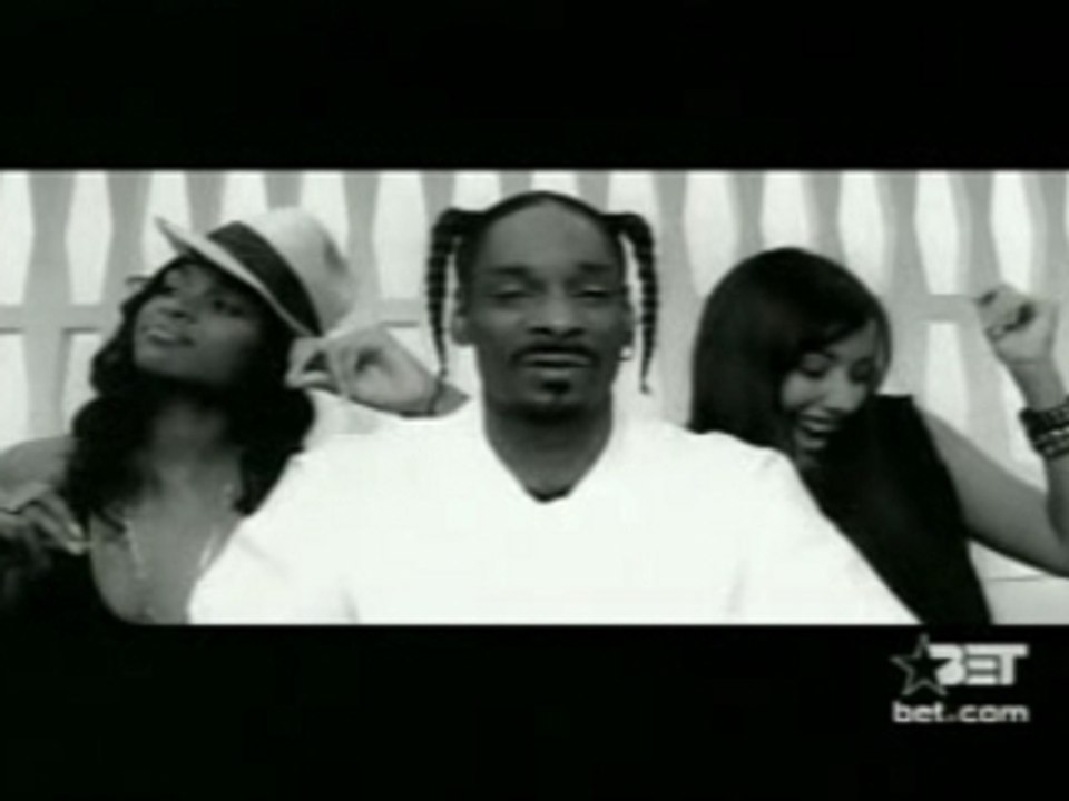 Snoop Dogg feat. Pharrell - Drop It Like It's Hot
