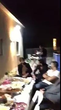 עומרי מודה למעריצים