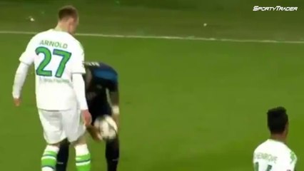 Marcelo really deserves an Award for this Simulation Against Wolfsburg