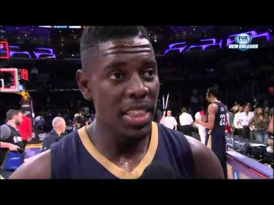 Pelicans neutraliza a Kobe