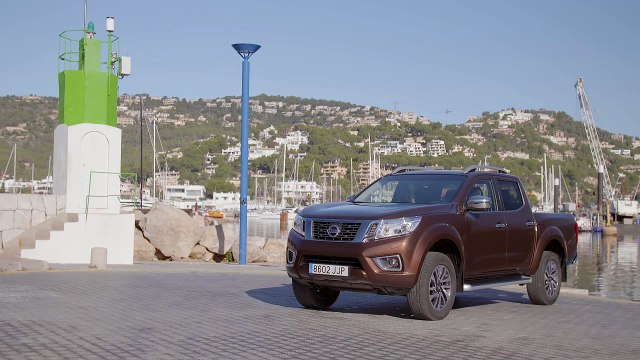 2016 Nissan NP300 Navara Double Cab Earth Bronze