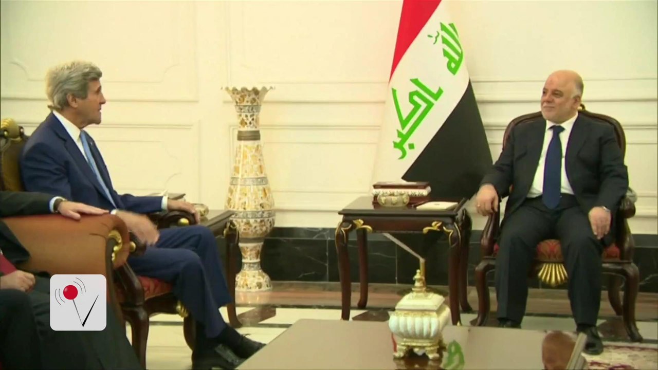 John Kerry Makes Surprise Visit to Iraq