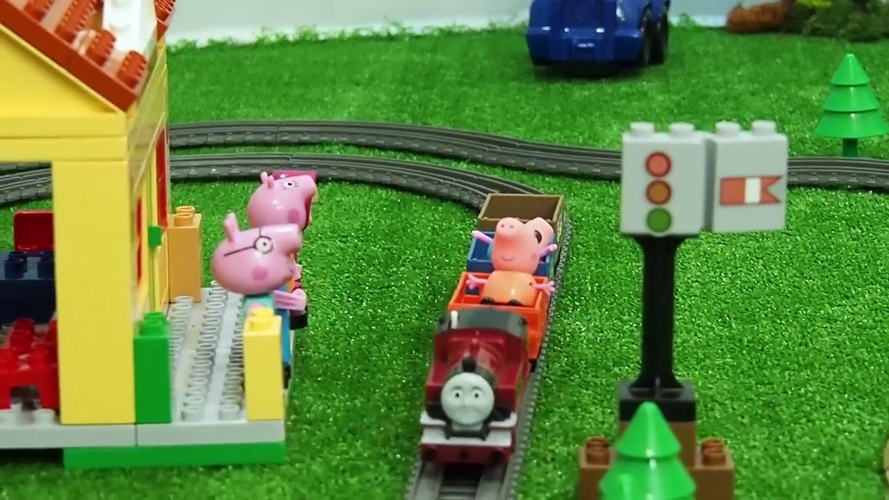 Peppa pig ride train