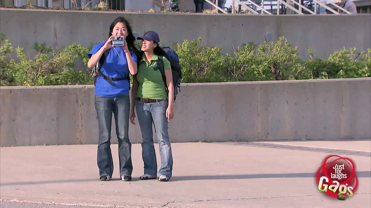 Funniest Japanese Girls Prank