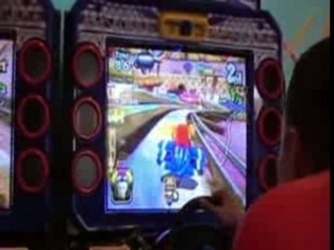 Test de la borne d'arcade Mario Kart Grand Prix 2