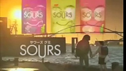 Funny Japanese Commercial (WARNING  will get stuck in your head!)