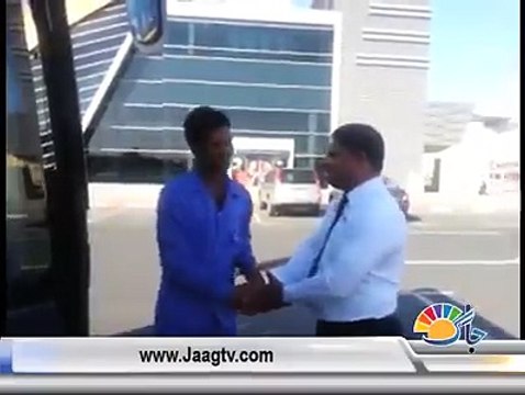Dubai.Pakistani Bus Driver Zahid Ali return 92000 thousand dirm to chine businessman