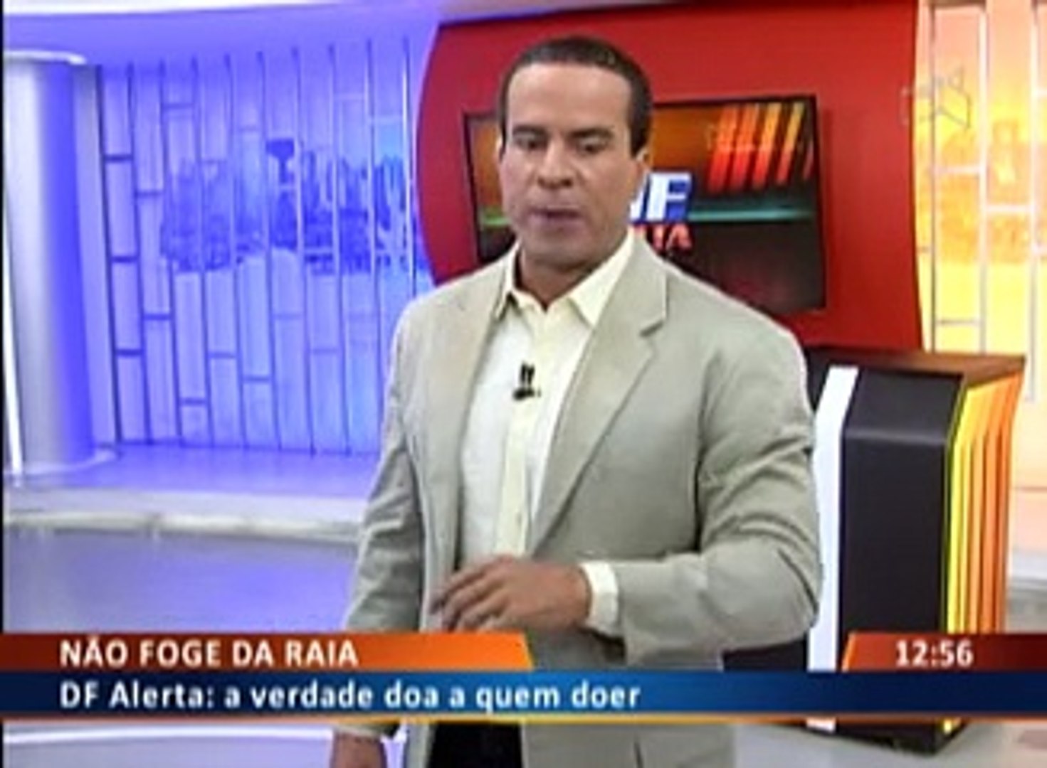 EM NOME DA MÃE
