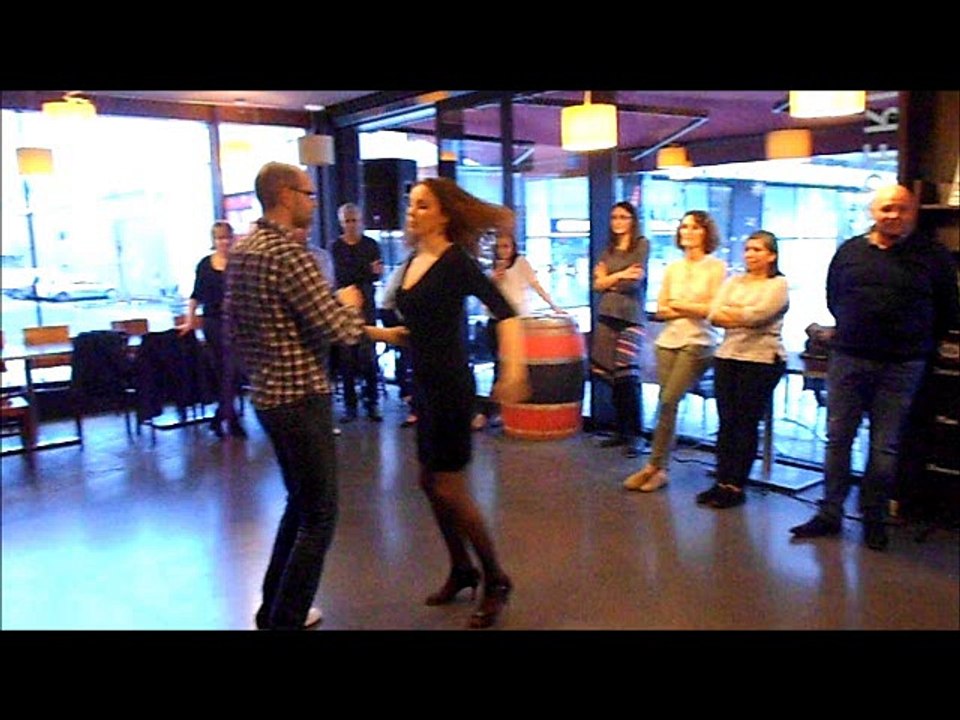 Juegos stage 1 bachata Débutant évolutif beauregard 6 avril 2016 Lisa et Manu