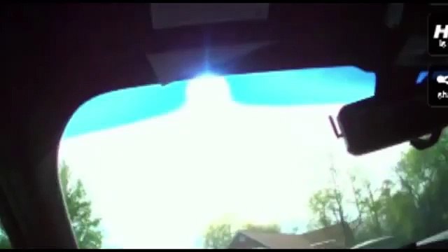 Un policía mató a disparos a una mujer con un hacha