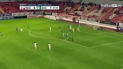 Meksikalı kaleciden ölümcül hata!