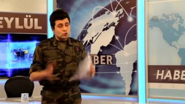 Ana Haber Bültenini Özel Harekat Polisi Kıyafetiyle Sundu - Sivas