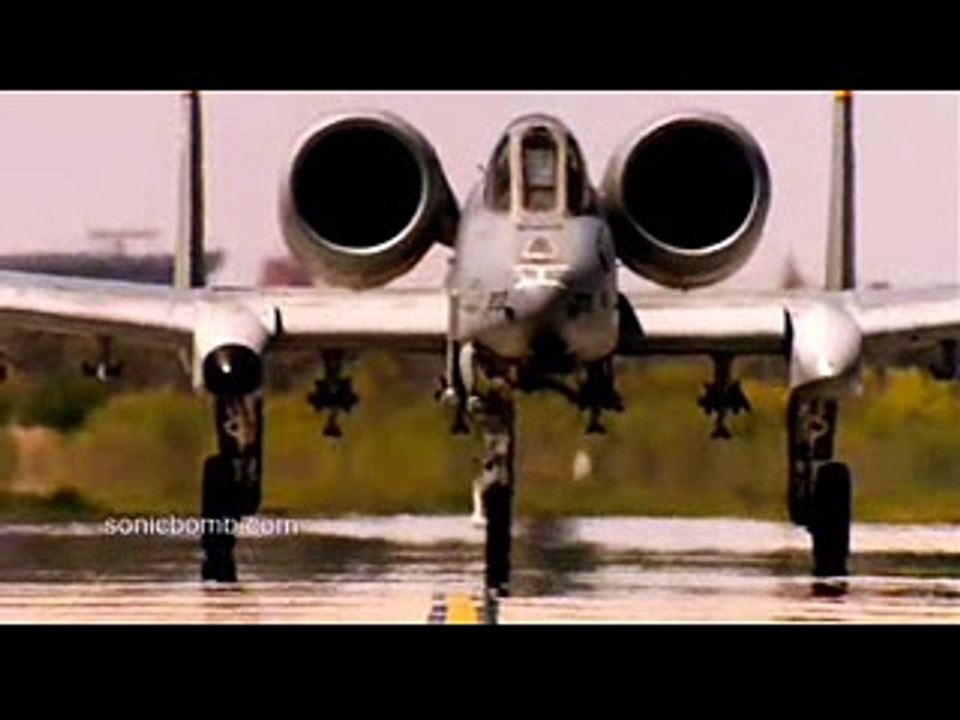 Fairchild republic a-10 thunderbolt - an aircraft built around a gatling cannon