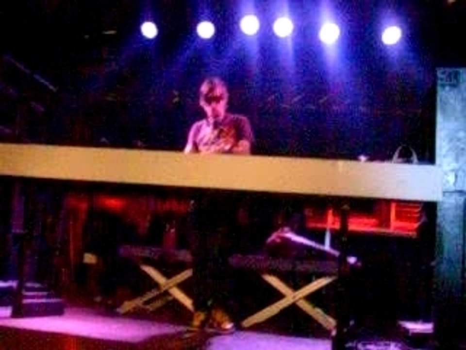 Kavinsky au 4sans