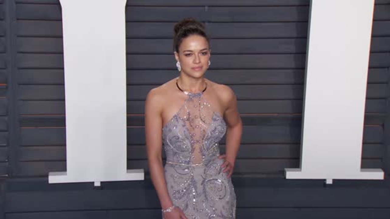 Michelle Rodriguez erklärt ihren Kommentar zu Paul Walkers Tod