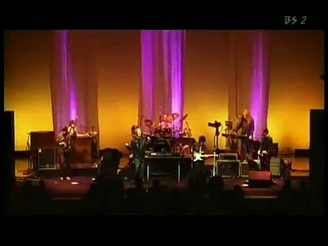 Daryl Hall And John Oates Maneater Live at japan HD