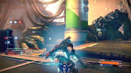 Destiny Crucible Titan  Sunbreaker vs Striker