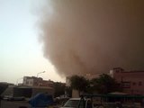 عاصفه رمليه بالكويت تاريخ 25 مارس 2011
