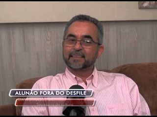 23-01-2014 - ALUNÃO FORA DO DESFILE DESTE ANO - ZOOM TV JORNAL