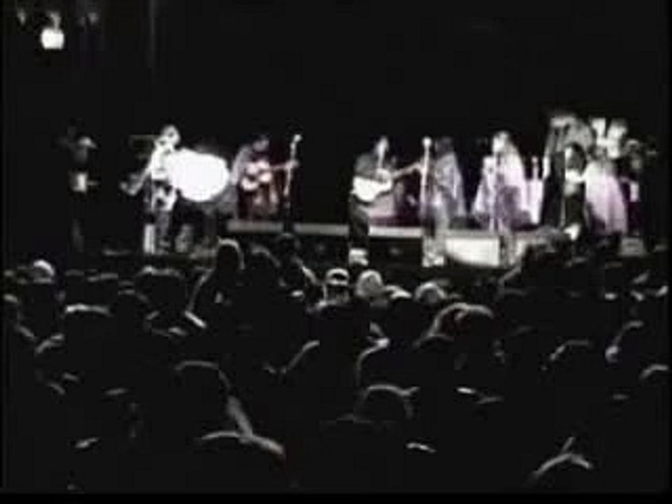 MARIA DE LOS ANGELES TE NECESITO