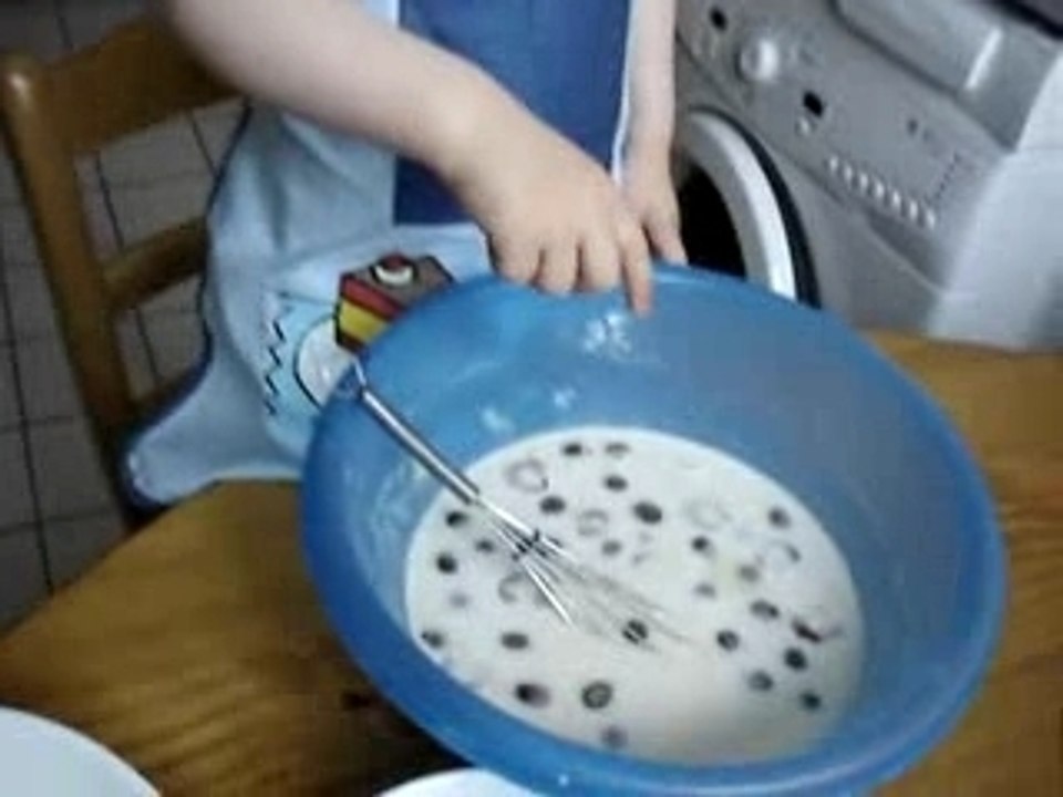 MOV09857