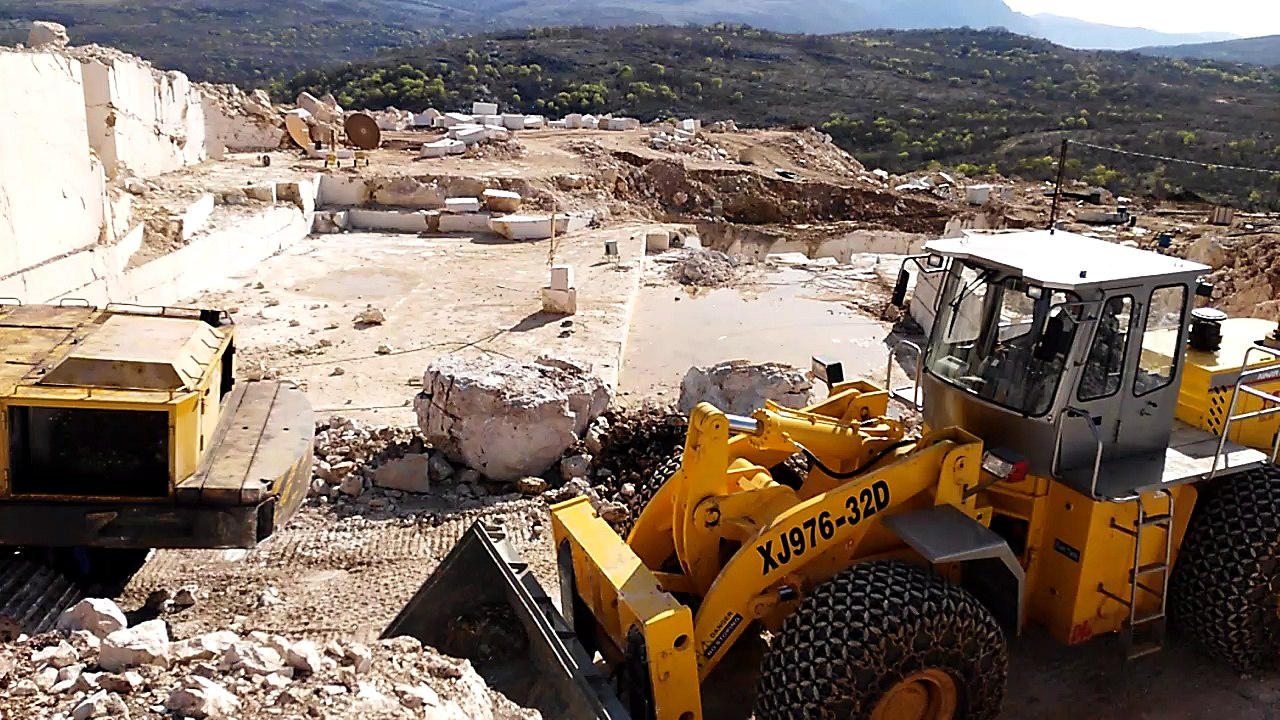 stone carry forklift loader/block handler equipment