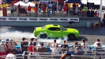 Dodge Challenger Hellcat CRAZY burnout