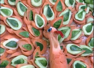 Mulher_com 18_11_2011 - Decoração com frutas