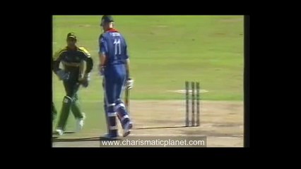 Saqlain Mushtaq Deceive Andrew Flintoff with Lovely Doorsa