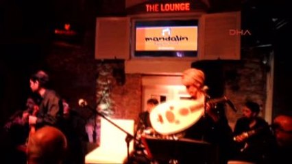 Bodrum - Metin Şentürk'ten Stand Up Gibi Konser