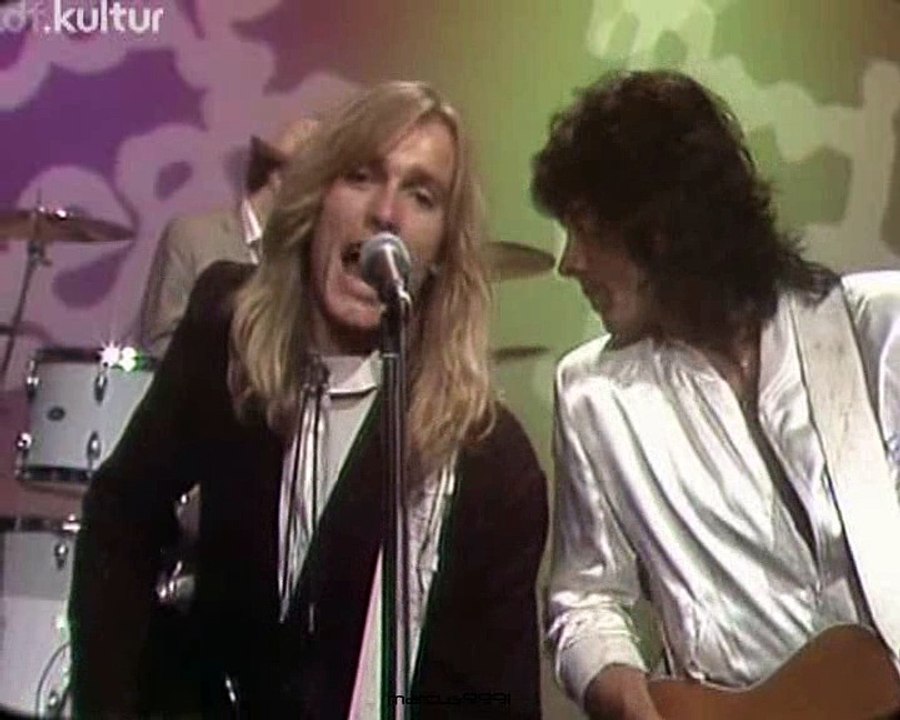 Cheap Trick - Ain't That A Shame (RockPop 1979)