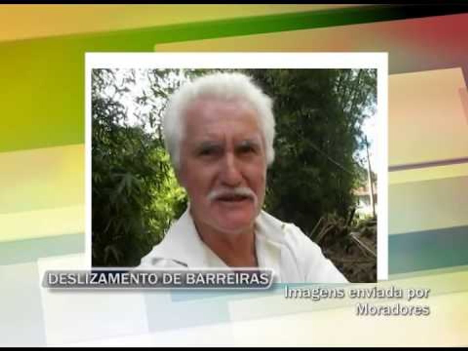 26-12-2013 - DESLIZAMENTO  DE BARREIRAS - ZOOM TV JORNAL
