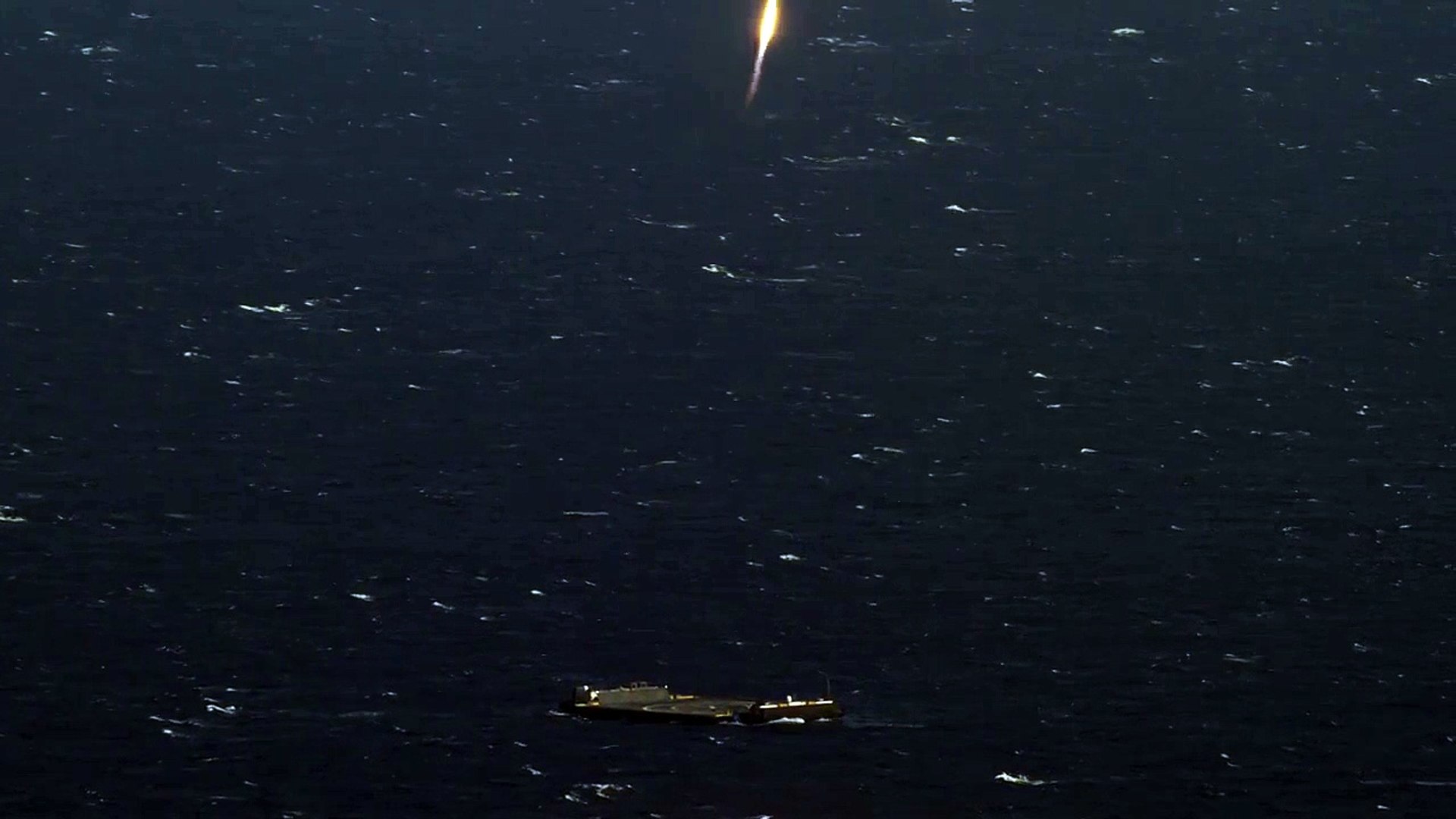 La fusée SpaceX atterrit en pleine mer