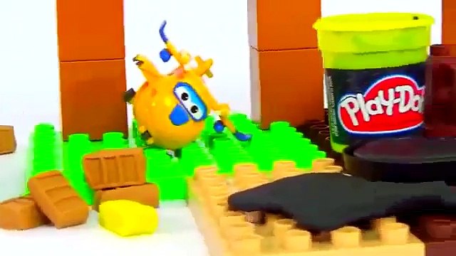 Peppa Pig e George Pulam Onde Não Deveriam! Em Português Novelinha Brinquedos Peppa Pig Toys