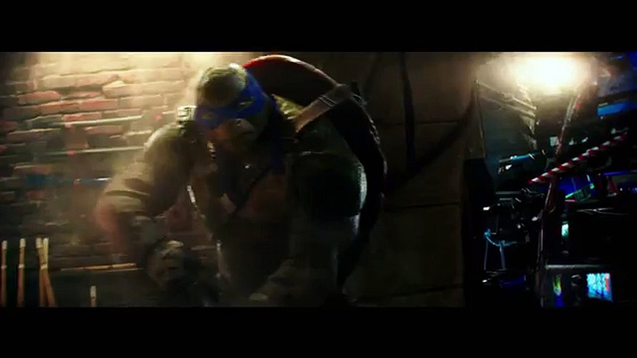 Teenage Mutant Ninja Turtles |  Out of the Shadows Sneak Peek 2 (2016)