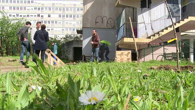 Paris: un squat mué en centre d'accueil pilote pour migrants