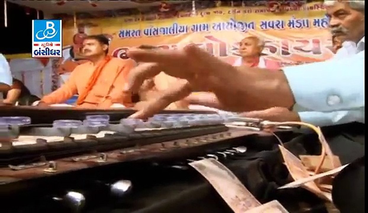 gujarati live music show dayro 2016 by umesh barot 19