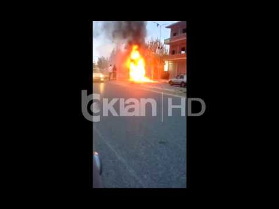 MERR FLAKË AUTOBUZI URBANIT