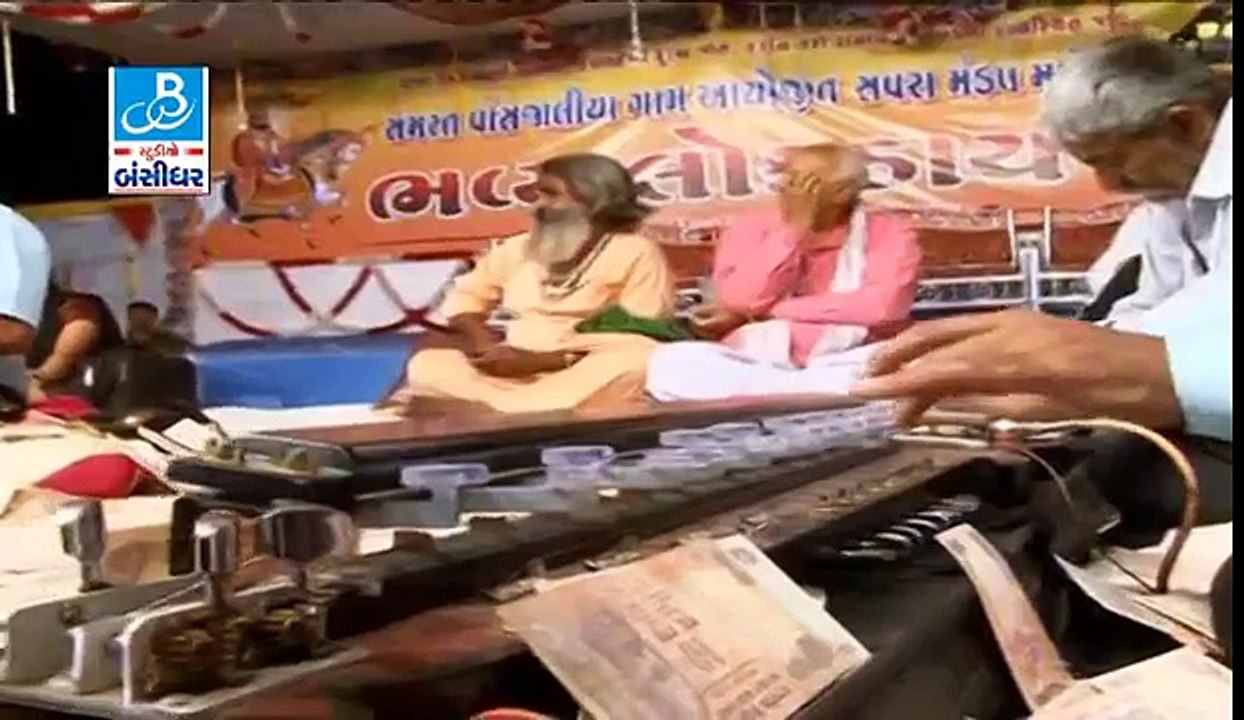 gujarati live music show dayro 2016 by umesh barot 49