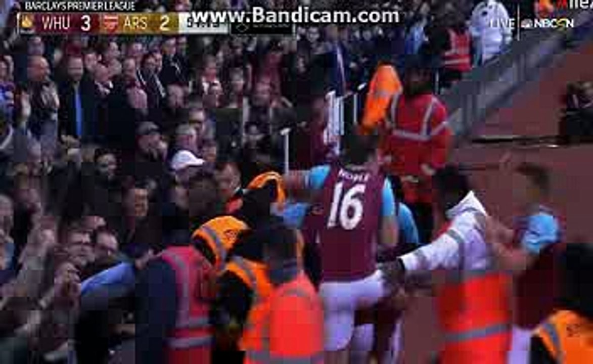 Andy Carroll Hatrick Goal HD - West Ham United 3-2 Arsenal - 09-04-2016