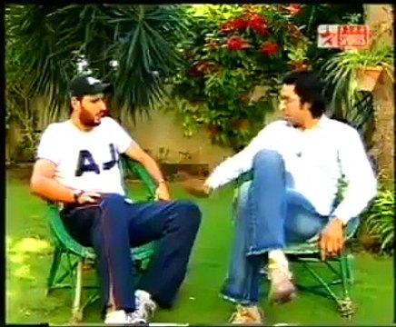 What Shahid Afridi Real Age is Wasim Akram Funny Remarks About Shahid Afridi Age