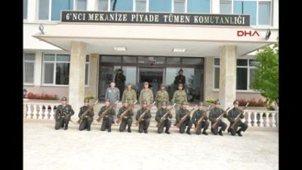 Genelkurmay Başkanı Akar İncirlik'te Birlikleri Ziyaret Etti, Operasyonlar Hakkında Bilgi Aldı