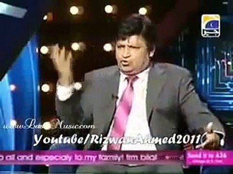 Actress Nargis Insulted Shahrukh Khan in a Show